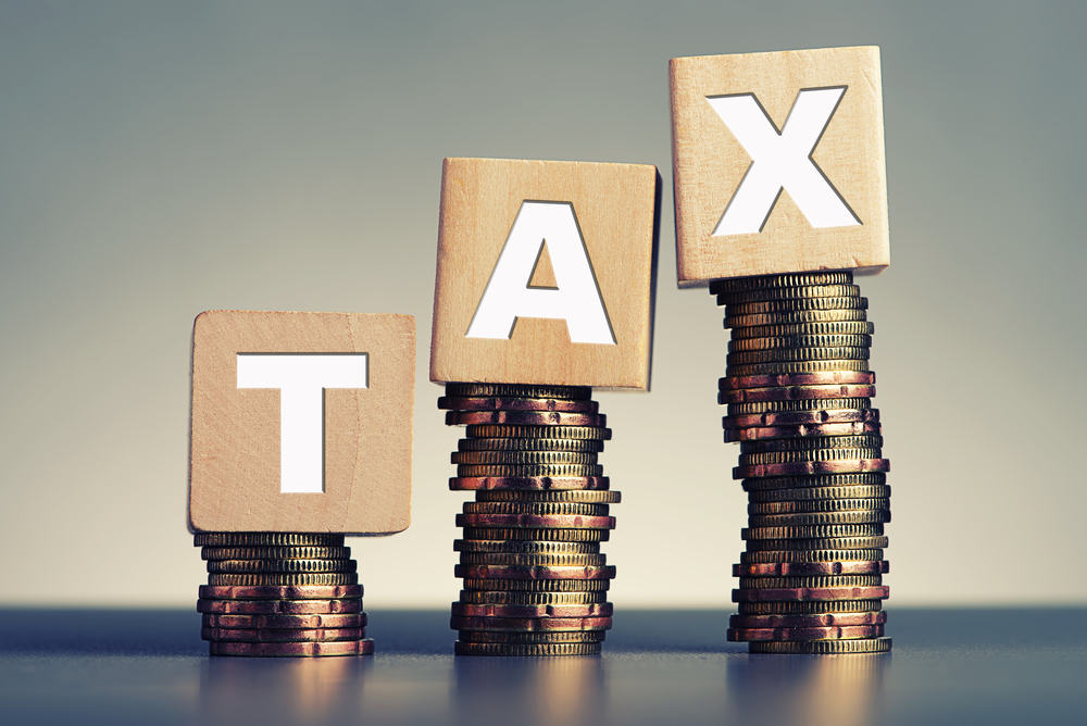 What types of compensation are deductible for businesses can be confusing. Here are some guidelines.